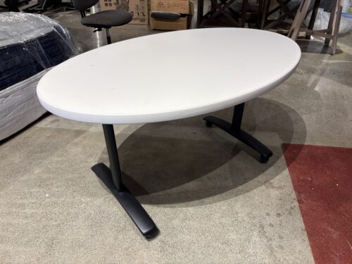 STEELCASE Convene Oval Rolling Conference Table
