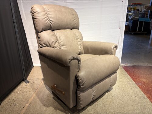 LA-Z-BOY Pinnacle Gray Leather Manual Rocking Recliner