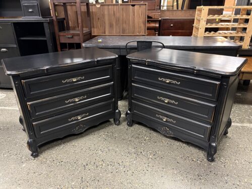 Ornate Black French Provincial Style 3-Drawer Closed Nightstand (Set of 2)