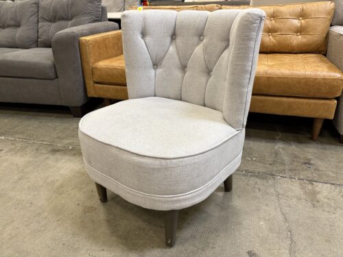 Light Grey Tufted Curved Back Accent Chair with Tapered Dark Wood Legs