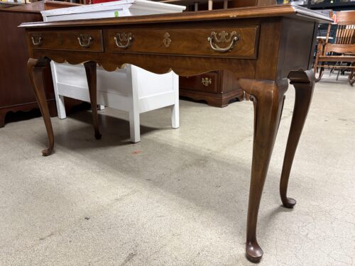DREXEL Cherry Finish 2-Drawer Console Table w/ Cabriole Legs