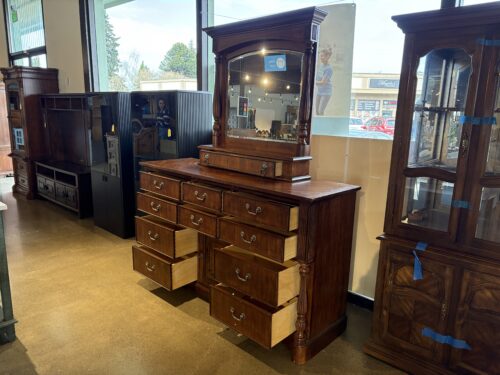 A.R.T FURNITURE Traditional American 11-Drawer Dresser with Mirror