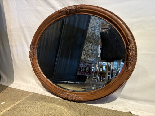 CAROLINA MIRROR COMPANY Oval Wall Mirror with Floral Carvings