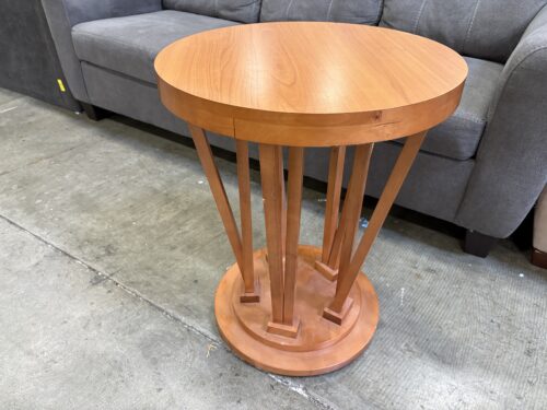 Contemporary Maple Finish Wooden Pedestal Accent Table