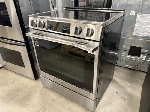 LG 6.3 Cu. Ft. Smart Induction Slide-In Range in Stainless Steel Model: LSIL6334XE (Southcenter Store)