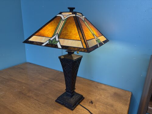 Vintage Tiffany Style Table Lamp