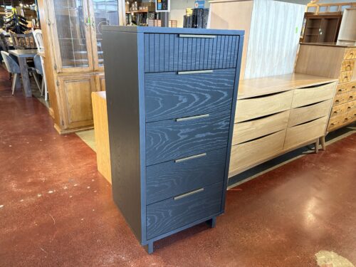 Black Contemporary Slim 5-Drawer Dresser