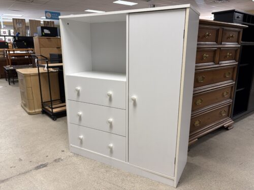 RIDGEWOOD CHARLESWOOD White 3-Drawer Bedroom Cabinet