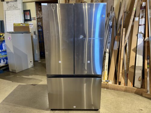 SAMSUNG 30 cu. ft. Bespoke 3-Door French Door Refrigerator with Beverage Center Model #RF30BB6600QLAA