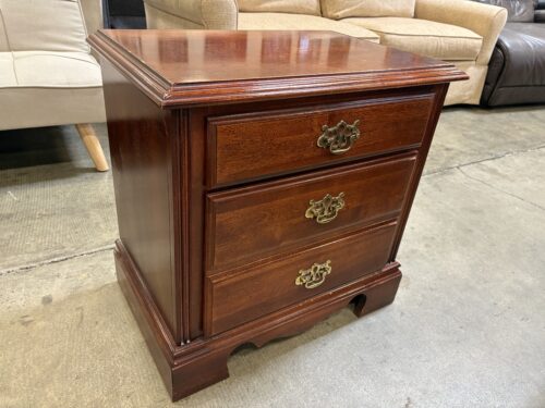 Vintage Wooden Glossy Finish Nightstand