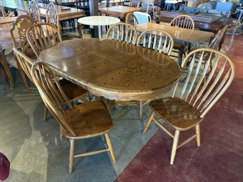 Traditional Style Solid Oak Dining Set