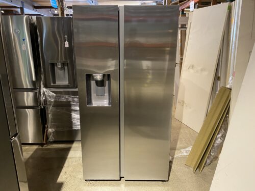 SAMSUNG 27.4 cu. ft. Large Capacity Side-By-Side Refrigerator Model #RS27T5200SR