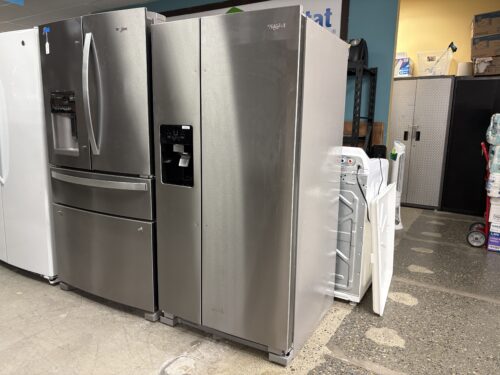 NEW! WHIRLPOOL 21.4 cu. ft. Side by Side Refrigerator w/ Water Dispenser Model #WRS321SDHZ13