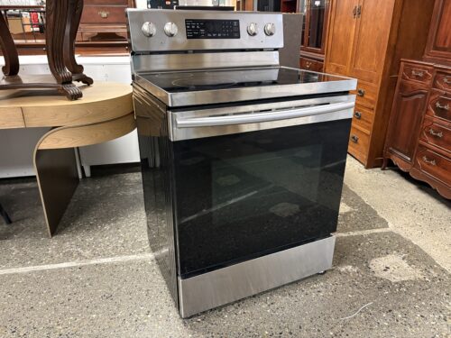 SAMSUNG 5.9 cu.ft. Electric Convection Range Model #NE59M4320SS