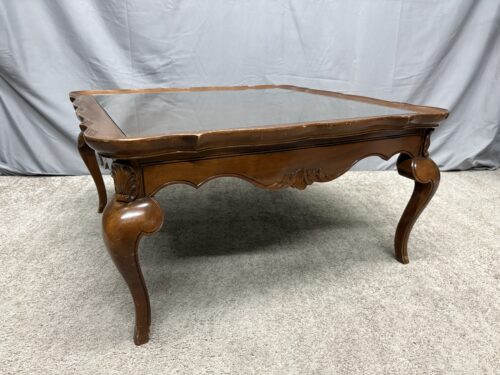 IMPERIAL GRAND RAPIDS Vintage Scalloped Edge Glass Top Coffee Table