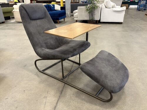 Modern Theatre Lounge Chair with Attached Side Table