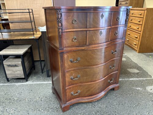 Vintage Chippendale 5-Drawer Serpentine Tall Dresser