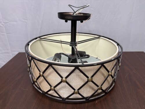QUOIZEL Brown Lattice 3-Light Mount Light