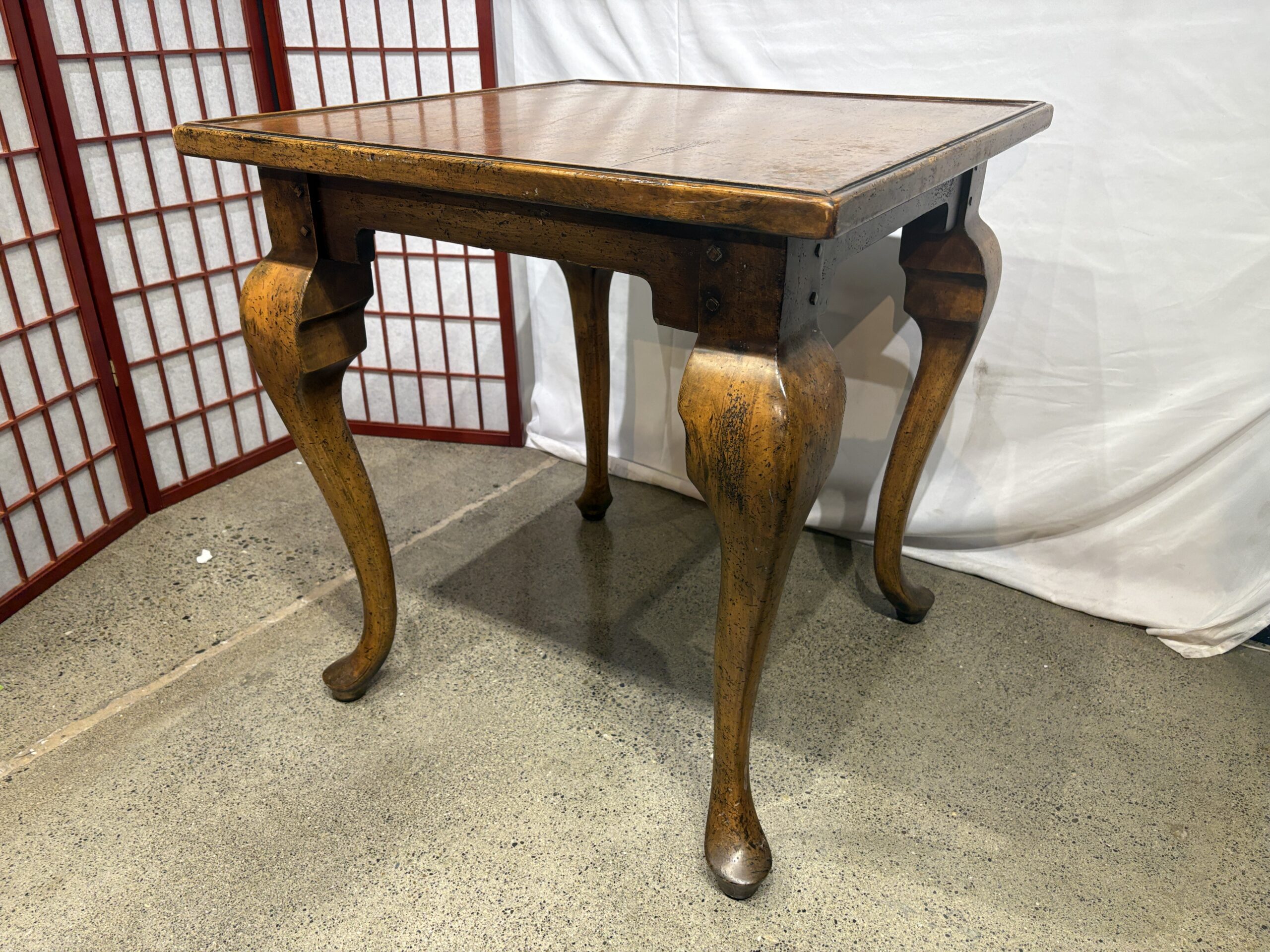 POLO RALPH LAUREN Vintage Queen Anne Style Side Table