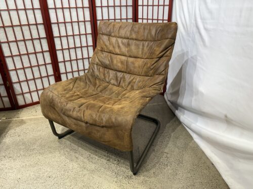 POTTERY BARN TEEN Distressed Lounge Chair
