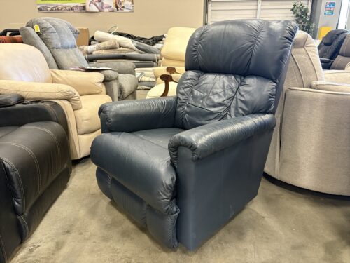 LA-Z-BOY Vintage Navy Blue Manual Recliner