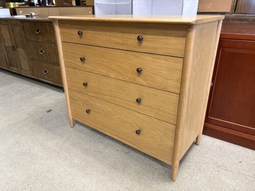 Blonde Modern 4-Drawer Dresser