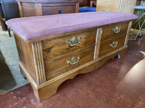 LANE Solid Oak Dusty Rose Hope Chest