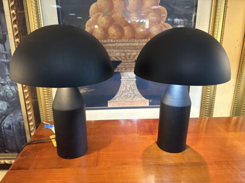 Contemporary Black Mushroom Table Lamp (Set of 2)