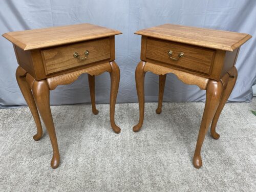 Early American Country Solid Oak Single Drawer End Tables (Set of 2)