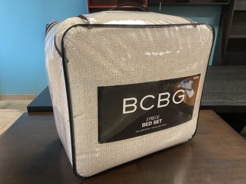 BCBG 3-Piece Queen Bedding Set