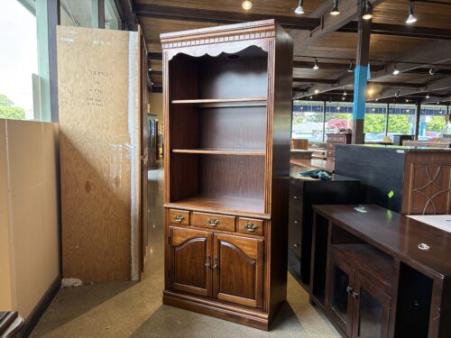 Traditional Display Shelf with Lower Cabinet