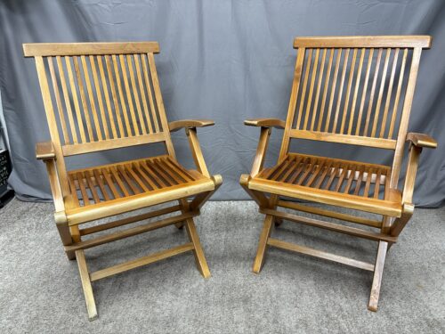 Natural Wood Outdoor Folding Chair (Set of 2)