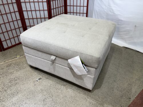 NEW! THOMASVILLE Tisdale Square Storage Ottoman