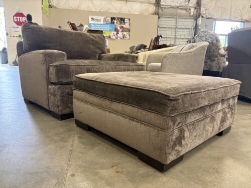JONATHAN LOUIS  Brown Chenille Plush Lounge Chair with Storage Ottoman