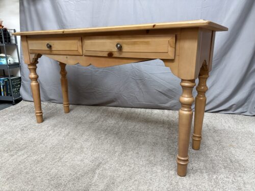Blonde Country Farmhouse Turned Leg 2-Drawer Console Table