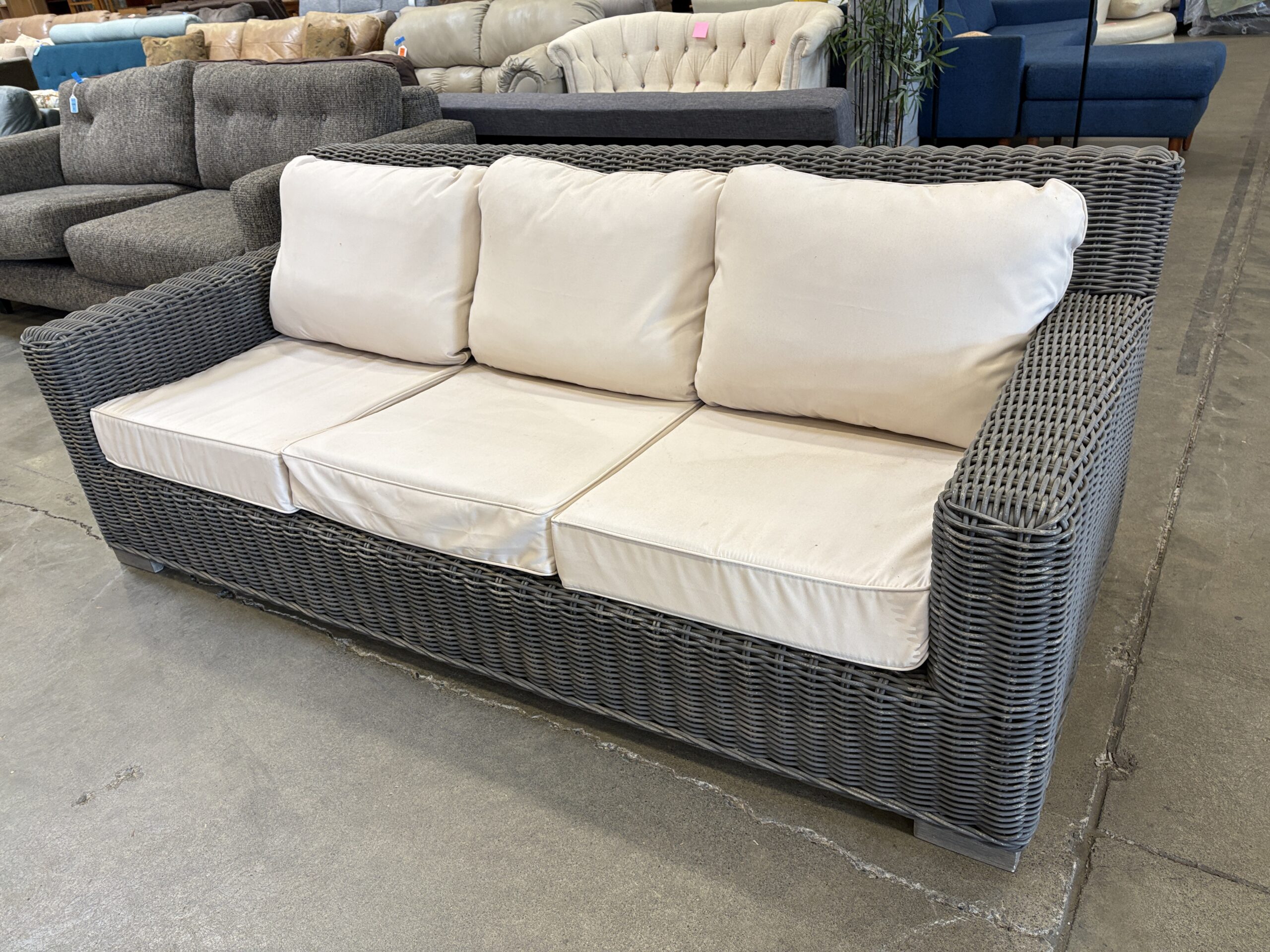 Modern Grey Square Arm Wicker Outdoor Sofa with Ivory Cushions