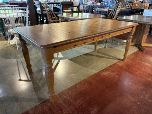 Farmhouse Style Knotty Pine Dining Table