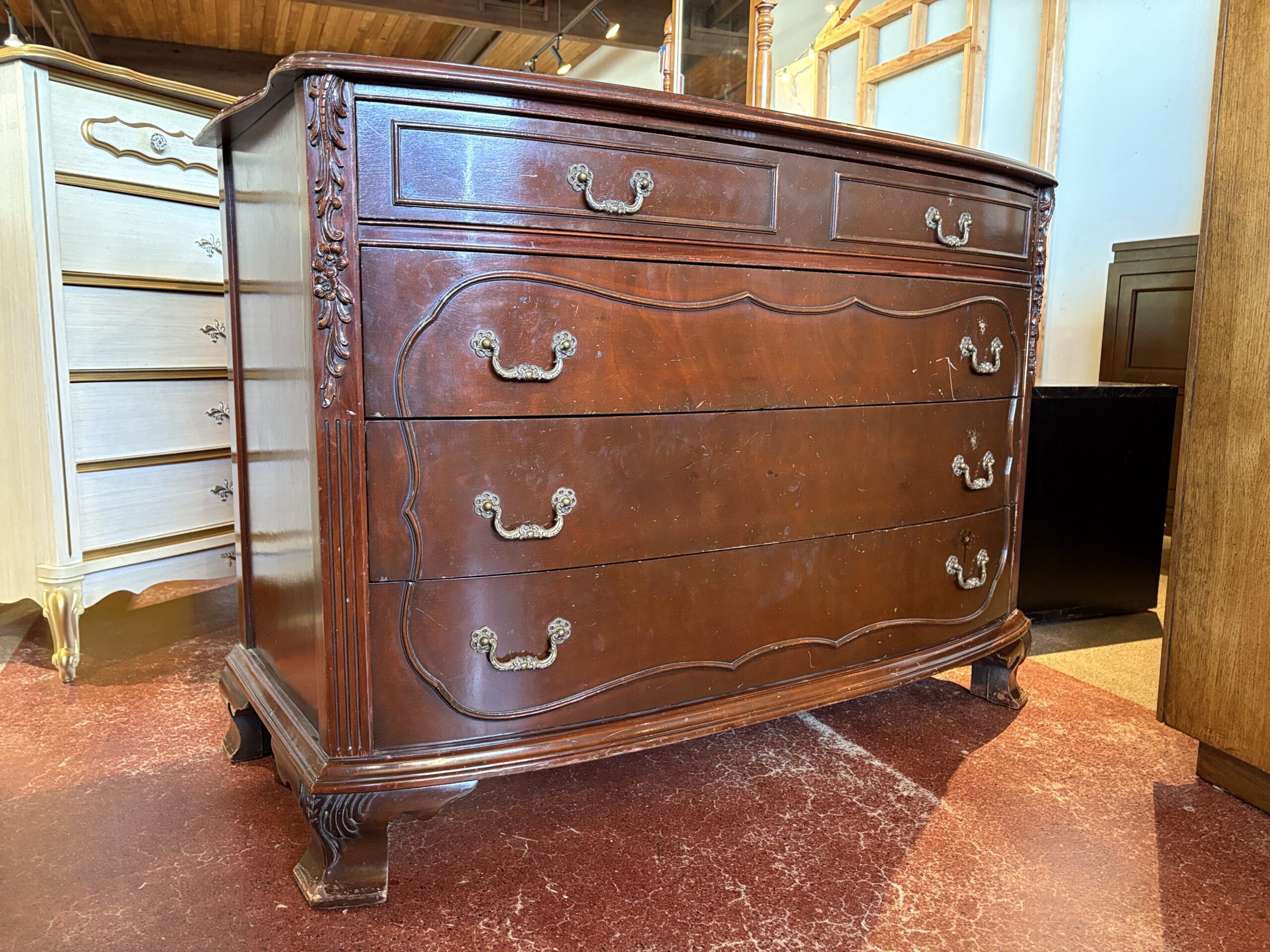 KLODE Vintage Bow Front Dresser with Carved Corners