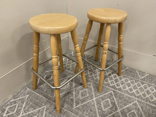 Vintage Farmhouse Style Light Wood Barstools (Set of 2)