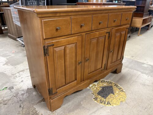 ST. JOHN'S Traditional Light Wood Buffet