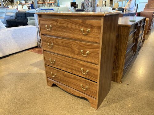 PERDUE Traditional 4-Drawer Dresser with Brass Pulls