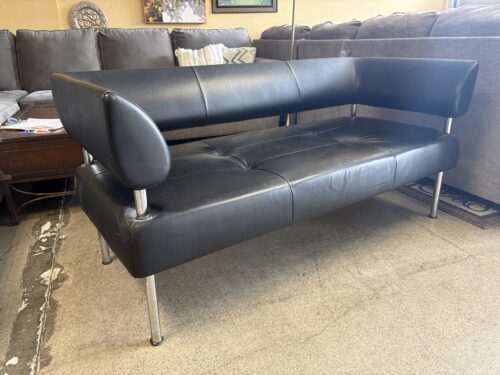SITLAND Black Business Class Modern Sofa