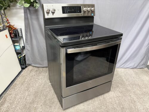 GE Smart Free Standing Electric Convection Range Model #PB900YV2FS