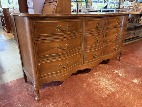 Vintage French Provincial Serpentine Solid Wood 9-Drawer Dresser