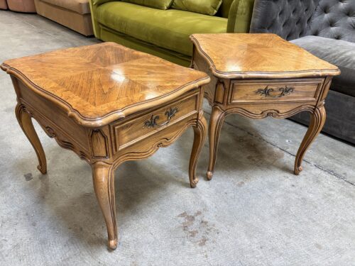 THOMASVILLE Vintage French Provincial Single Drawer Nightstand with Burl Wood Trim (Set of 2)