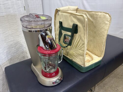 MARGARITAVILLE Bahamas Frozen Concoction Maker