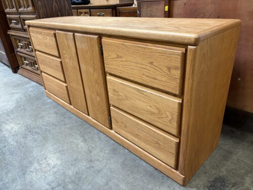 Vintage Oak Natural Finish 9 Drawer Dresser with Finger Pulls