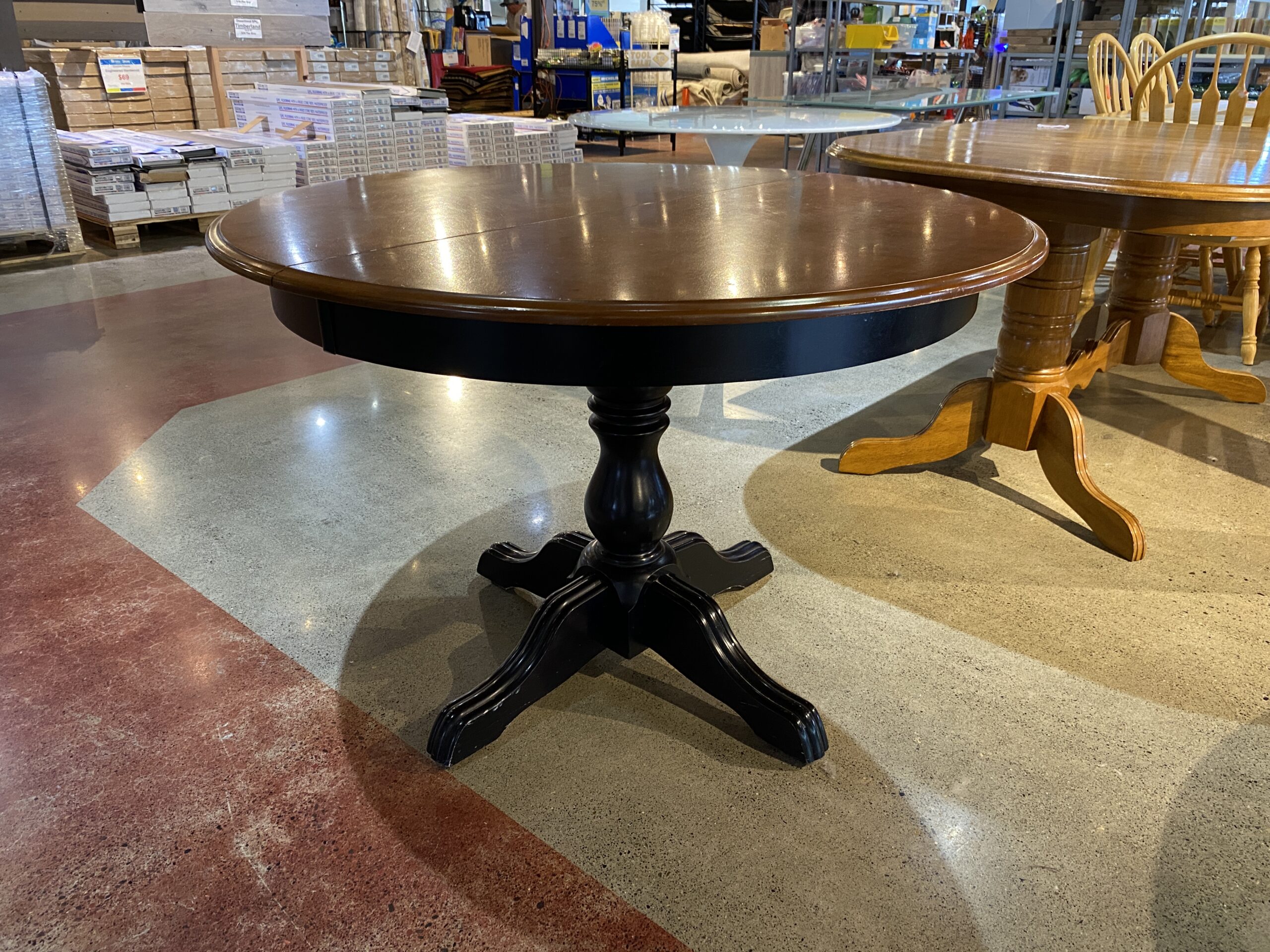 Black Two-Tone Round Pedestal Dining Table
