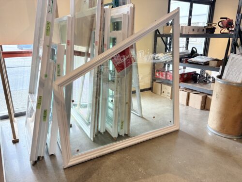 NEW! MILGARD Tuscany V400 Right H 71.5" Left H 38" W 71.5" Single Slope Picture Window