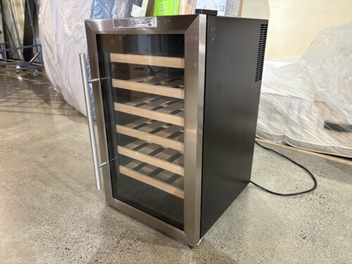 Black 28-Bottle Thermoelectric Wine Cooler with Wooden Shelves Model #SC-28SSA
